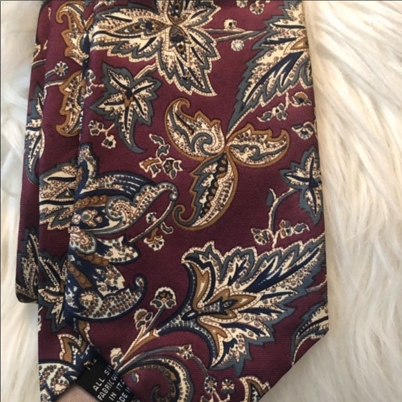 - Christian Dior MONSIEUR PAISLEY SILK TIE 
ALL SILK - Picture 8 of 9